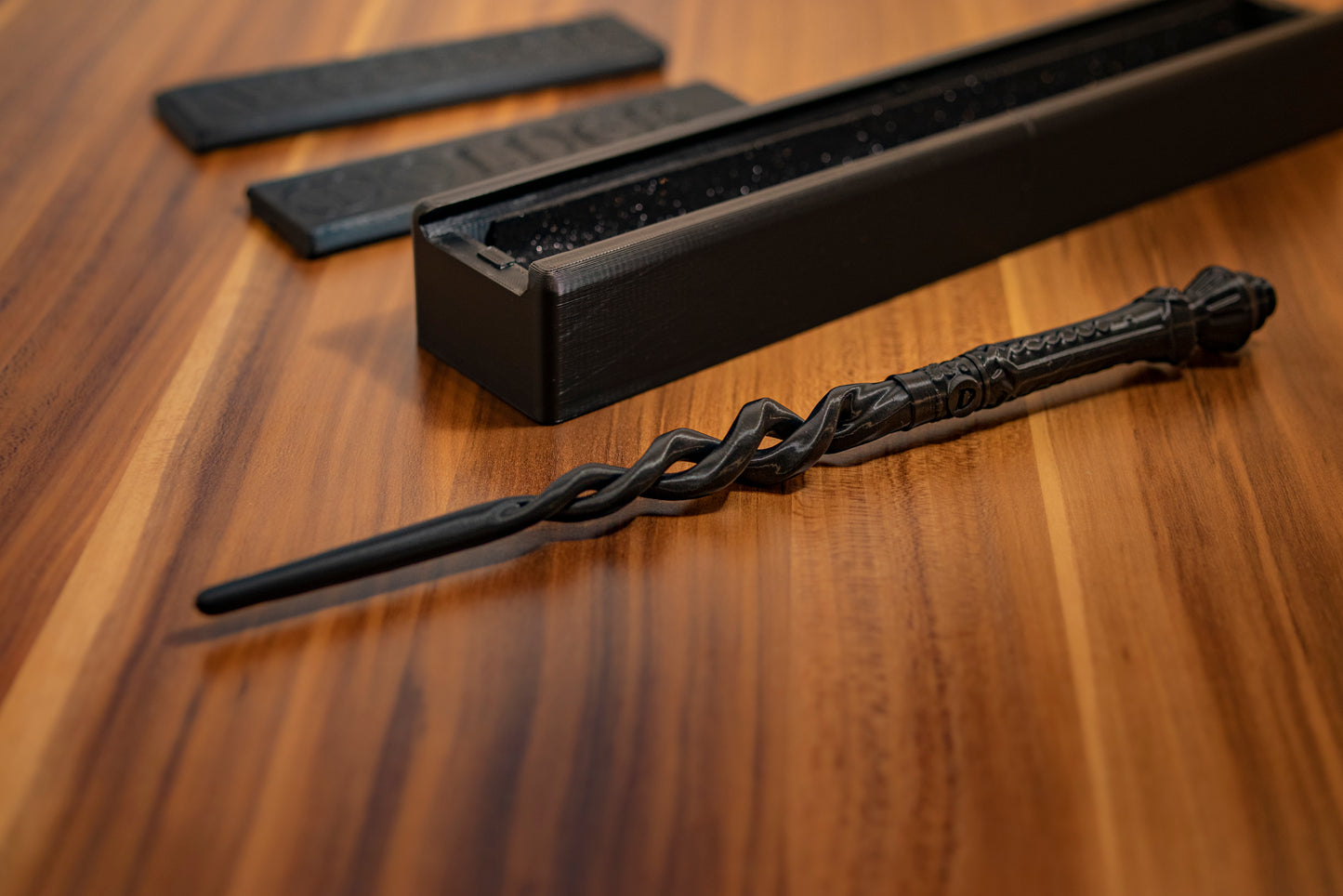 Magic wand in a gift box - with a unique letter!