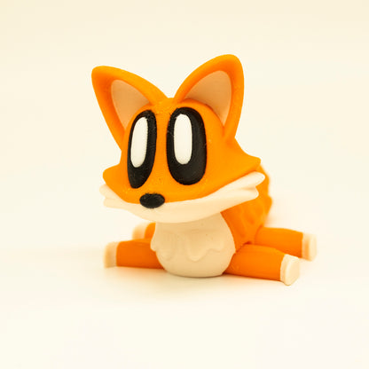 Giant-eyed fox