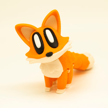 Giant-eyed fox